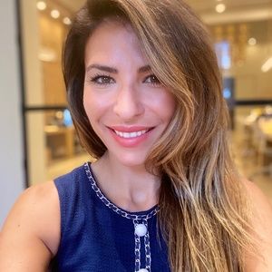 Meet your Posher, Tzetzy